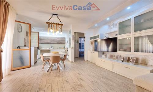 Casine di Ostra – Appartamento con 2 camere, balconi, garage e Classe A1